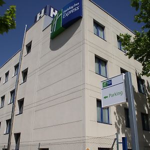 Holiday Inn Express San Sebastian De Los Reyes By Ihg